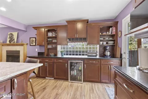Kitchen - 2521 Maylen Cir, Anchorage, AK 99516 photo 6 of 8