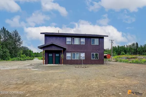 4712 S Kenaka Bena Loop, Big Lake, AK 99652
