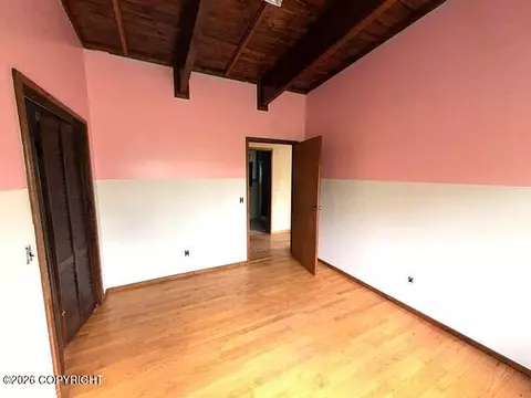 Bedroom - 22221 Eagle River Rd, Eagle River, AK 99577 photo 6 of 12