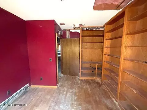 Bedroom - 22221 Eagle River Rd, Eagle River, AK 99577 photo 12 of 12