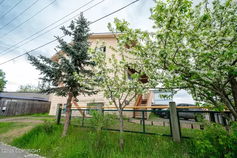 241 N Park St, Anchorage, AK 99501