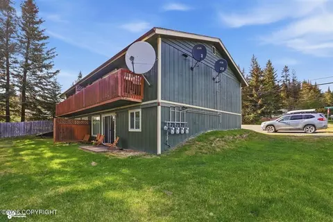 Exterior - 335 E Fairview Ave, Homer, AK 99603 photo 2 of 2