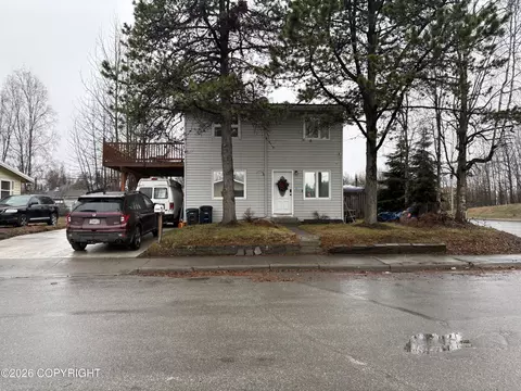 1300 Wintergreen St, Anchorage, AK 99508