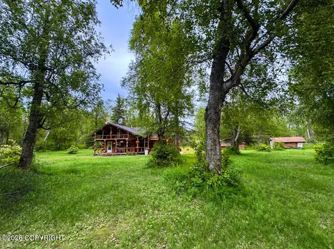 Exterior - 6825 Alexander Crk, Remote, AK 99667 photo 6 of 17