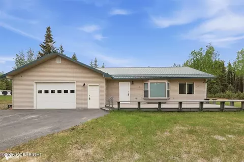 35850 W Glacier Ave, Sterling, AK 99672