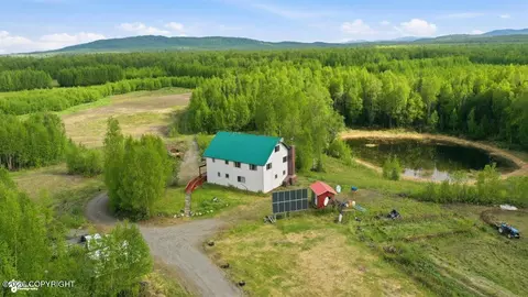 18245 E Birch Creek Blvd, Talkeetna, AK 99676