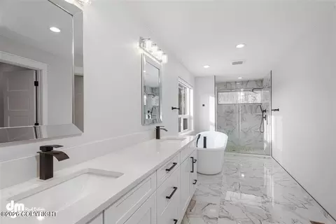 Bath - 8913 E Windy Woods Loop, Palmer, AK 99645 photo 3 of 13