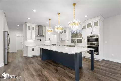 Kitchen - 8913 E Windy Woods Loop, Palmer, AK 99645 photo 3 of 9