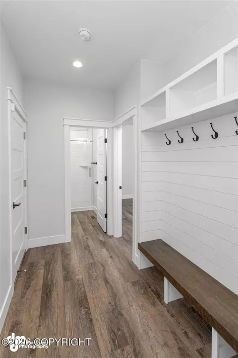 Entry Way - 8913 E Windy Woods Loop, Palmer, AK 99645 photo 4 of 8