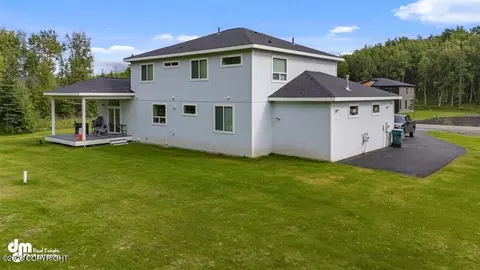 Exterior - 8913 E Windy Woods Loop, Palmer, AK 99645 photo 3 of 10