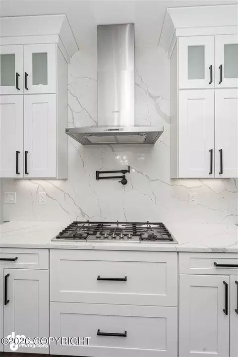 Kitchen - 8913 E Windy Woods Loop, Palmer, AK 99645 photo 8 of 9