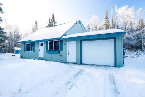 411 Pine Cir, Kenai, AK 99611