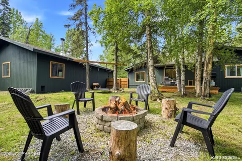 Exterior - 935 N Leatherleaf Loop, Wasilla, AK 99654 photo 6 of 12