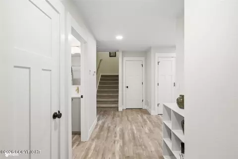 Entry Way - 4431 E Cobblestone Dr, Wasilla, AK 99654 photo 5 of 5