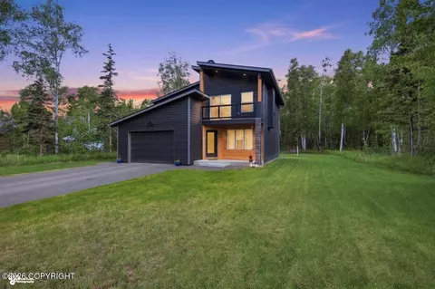 4431 E Cobblestone Dr, Wasilla, AK 99654