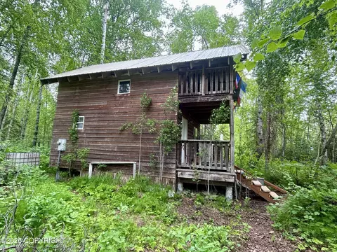 Exterior - 14149 E Front St, Talkeetna, AK 99676 photo 3 of 5