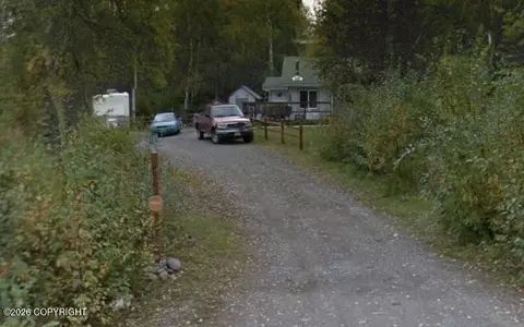 6900 W Island Lake Dr, Wasilla, AK 99623
