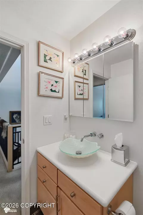 Bath - 7604 Highlander Dr, Anchorage, AK 99518 photo 7 of 7