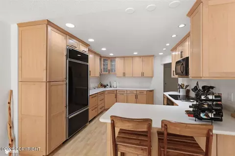 Kitchen - 7604 Highlander Dr, Anchorage, AK 99518 photo 3 of 6