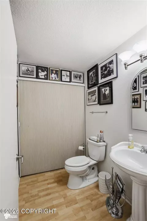 Bath - 7604 Highlander Dr, Anchorage, AK 99518 photo 1 of 7