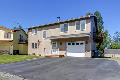 8210 Kip Ct, Anchorage, AK 99507