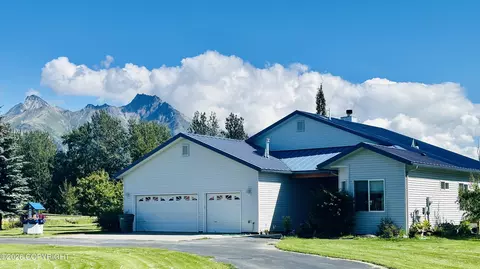 1425 S Fran St, Palmer, AK 99645