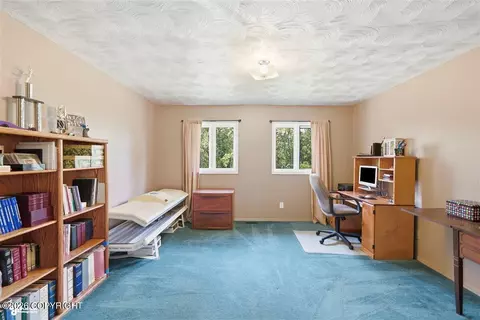 Bedroom - 2871 E Fairview Loop, Wasilla, AK 99654 photo 4 of 8