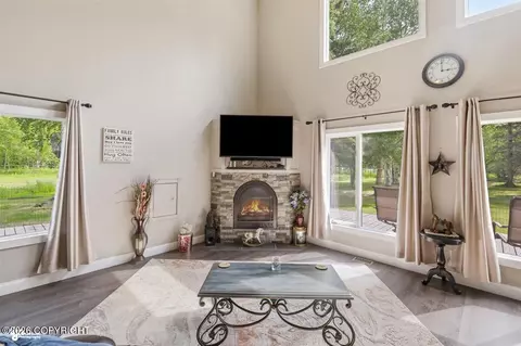 Living - 2871 E Fairview Loop, Wasilla, AK 99654 photo 2 of 2