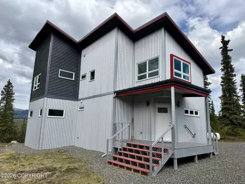 392 Toklat Ct, Denali National Park, AK 99755