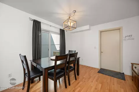 Dining - 3022 Brittany Pl, Anchorage, AK 99504 photo 1 of 2