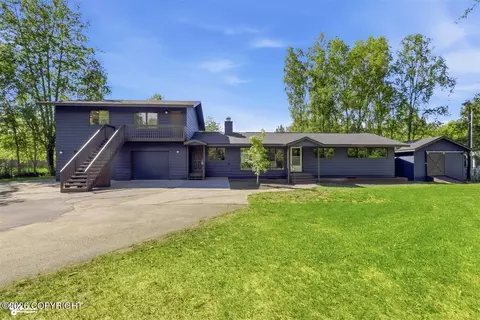 1103 Bannister Dr, Anchorage, AK 99508