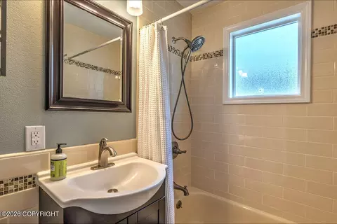 Bath - 1852 E 26th Ave, Anchorage, AK 99508 photo 2 of 4