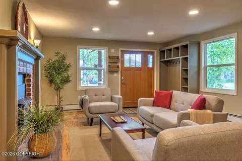 Living - 1852 E 26th Ave, Anchorage, AK 99508 photo 4 of 4