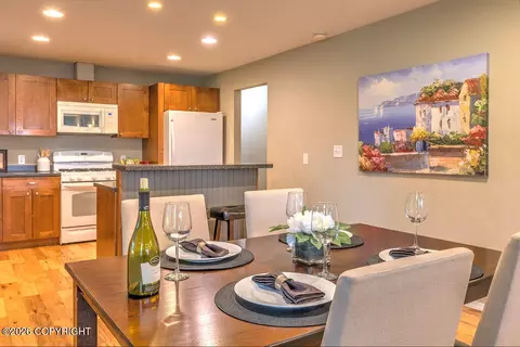 Dining - 1852 E 26th Ave, Anchorage, AK 99508 photo 3 of 4