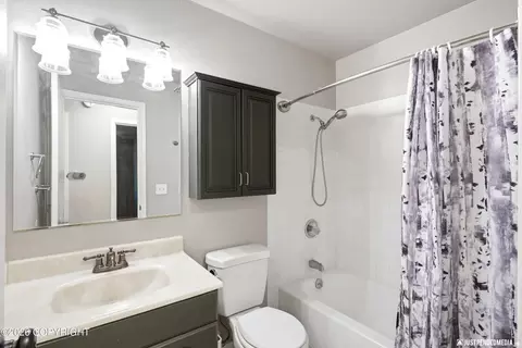 Bath - 4345 Constellation Ave # 16, Anchorage, AK 99517 photo 3 of 3
