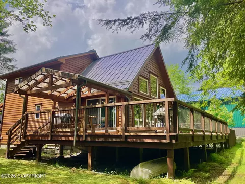 408 Wolverine Ct, Thorne Bay, AK 99919