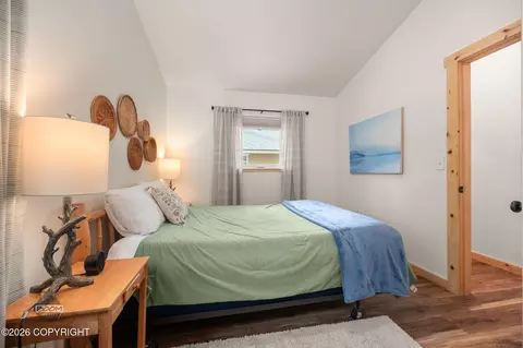 Bedroom - 5281 E Mcdowell Rd, Wasilla, AK 99654 photo 2 of 12
