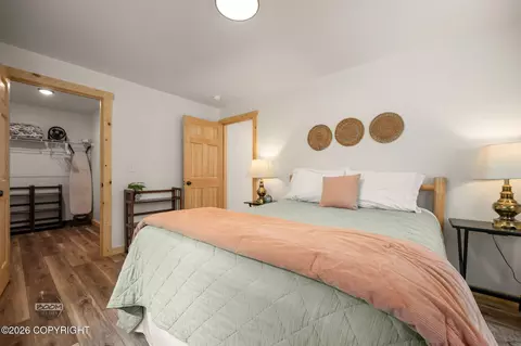 Bedroom - 5281 E Mcdowell Rd, Wasilla, AK 99654 photo 9 of 12
