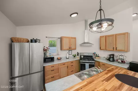 Kitchen - 5281 E Mcdowell Rd, Wasilla, AK 99654 photo 7 of 14