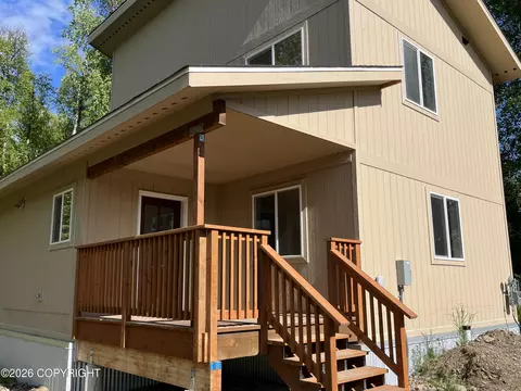 10036 W Fairchild St, Wasilla, AK 99623