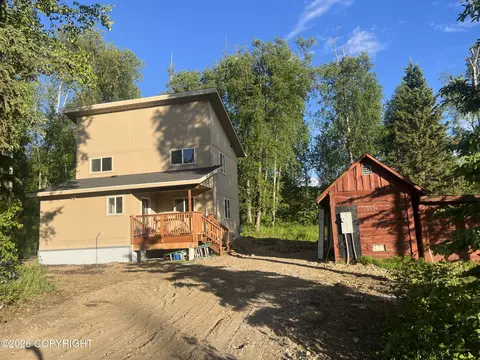 10036 W Fairchild St, Wasilla, AK 99623