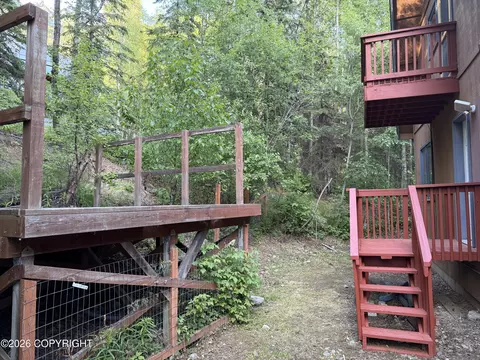 Exterior - 22909 Eagle River Rd, Eagle River, AK 99577 photo 3 of 17