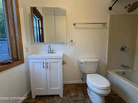 Bath - 22909 Eagle River Rd, Eagle River, AK 99577 photo 2 of 2
