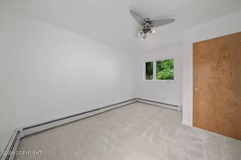 Bedroom - 22909 Eagle River Rd, Eagle River, AK 99577 photo 2 of 6
