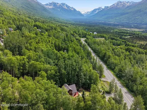 View/Area - 22909 Eagle River Rd, Eagle River, AK 99577 photo 4 of 9