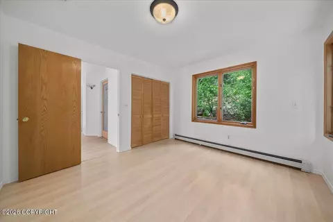 Bedroom - 22909 Eagle River Rd, Eagle River, AK 99577 photo 1 of 6