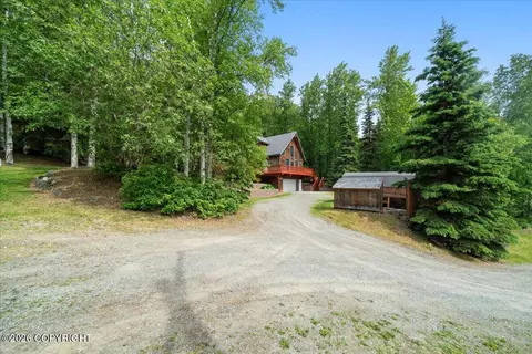 Exterior - 22909 Eagle River Rd, Eagle River, AK 99577 photo 5 of 16