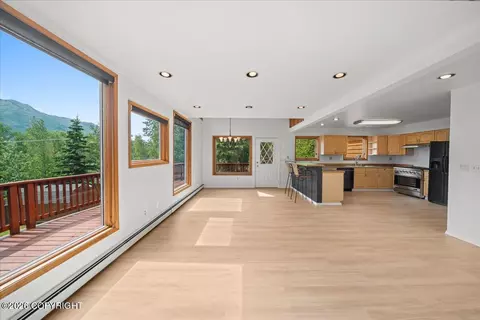 Living - 22909 Eagle River Rd, Eagle River, AK 99577 photo 5 of 7