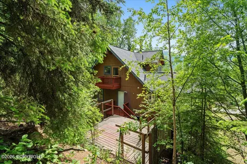 Exterior - 22909 Eagle River Rd, Eagle River, AK 99577 photo 8 of 16
