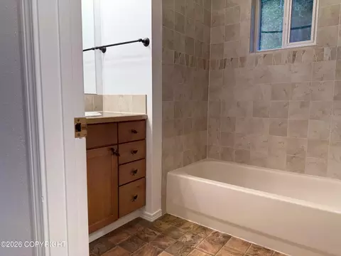 Bath - 22909 Eagle River Rd, Eagle River, AK 99577 photo 1 of 2